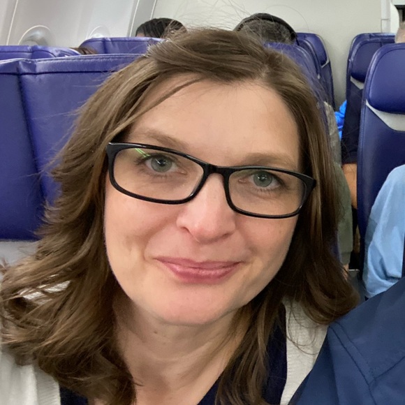 Meet your Posher, Crystal - Picture 1 of 1